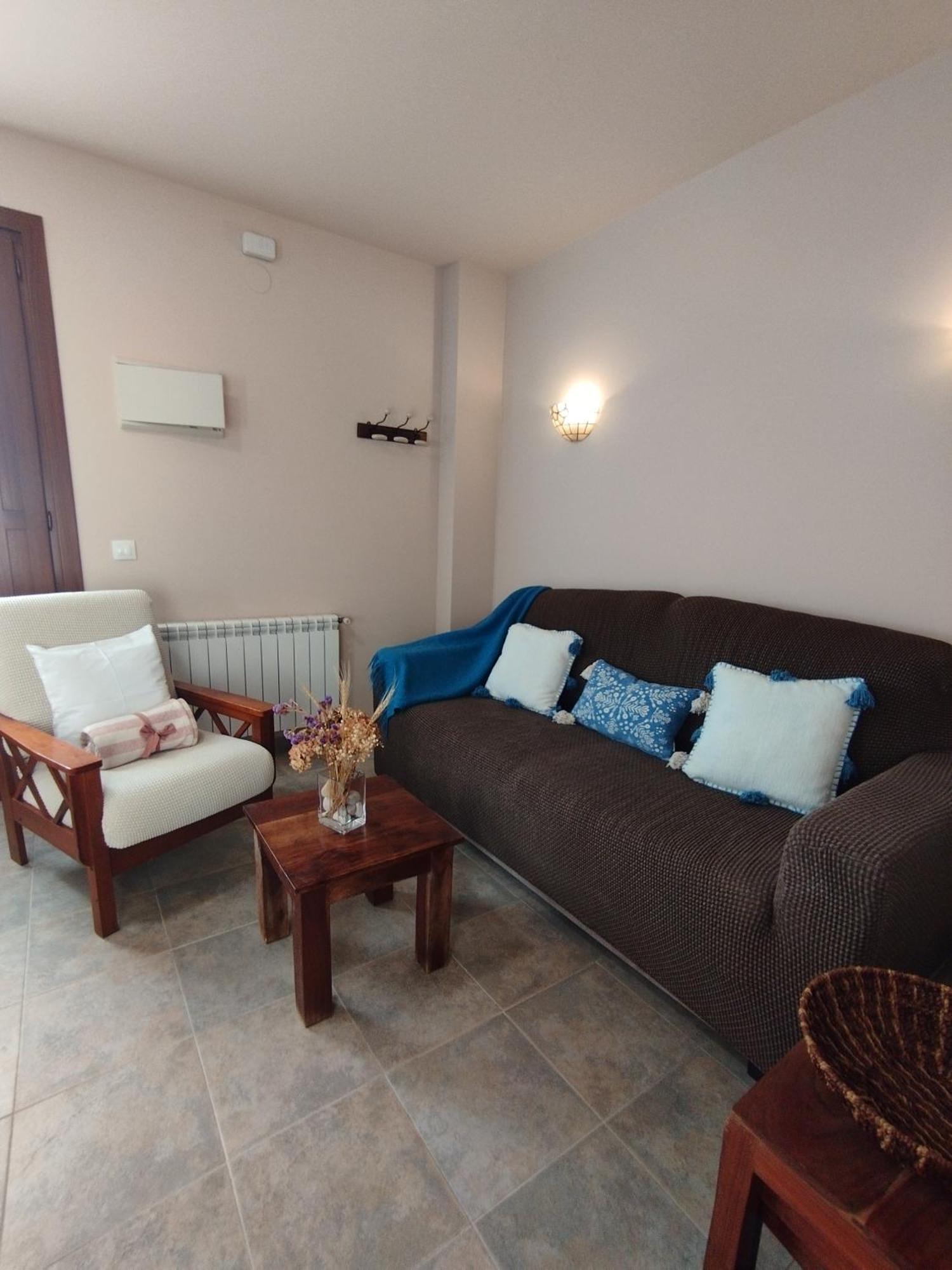 Apartamentos La Cruz de Paderne Navia Luaran gambar