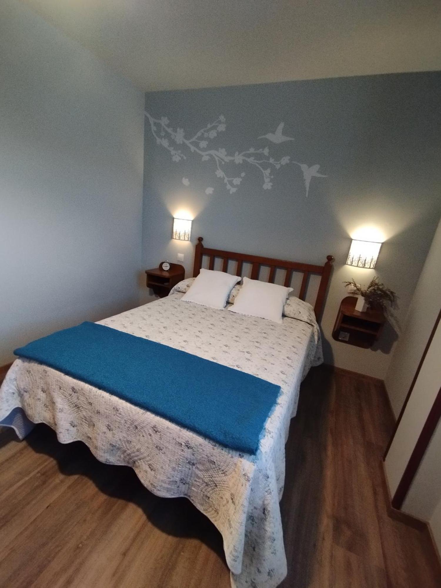 Apartamentos La Cruz de Paderne Navia Luaran gambar
