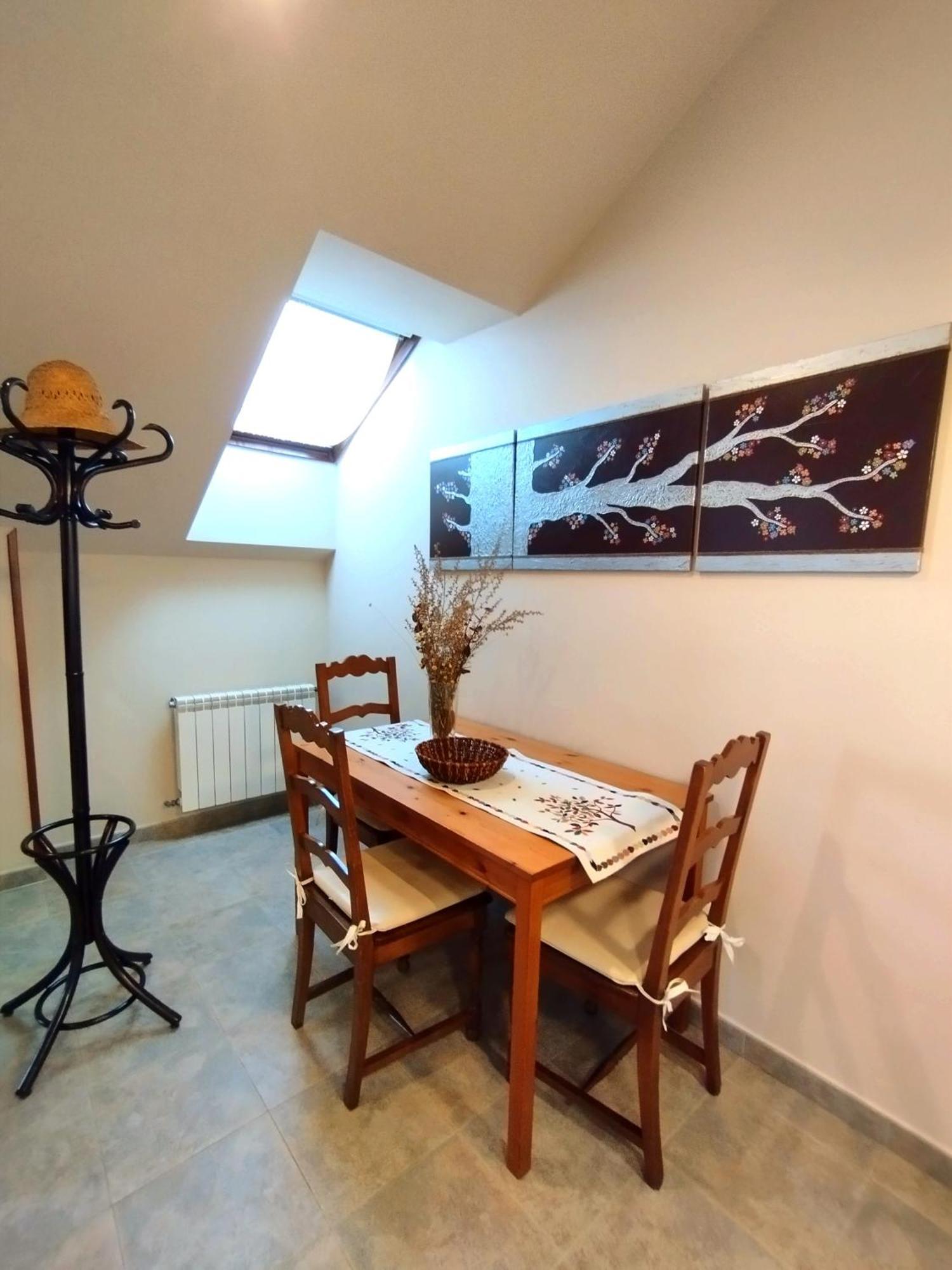 Apartamentos La Cruz de Paderne Navia Luaran gambar